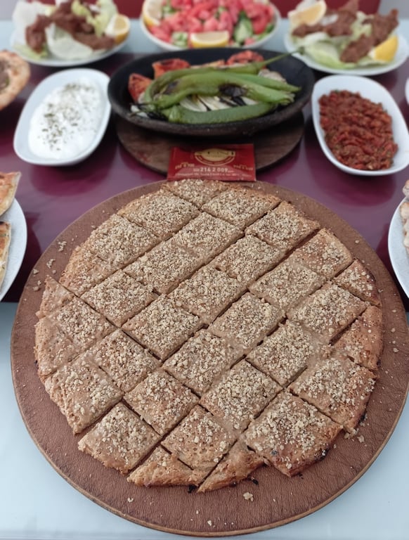 Yeni Menderes Pide