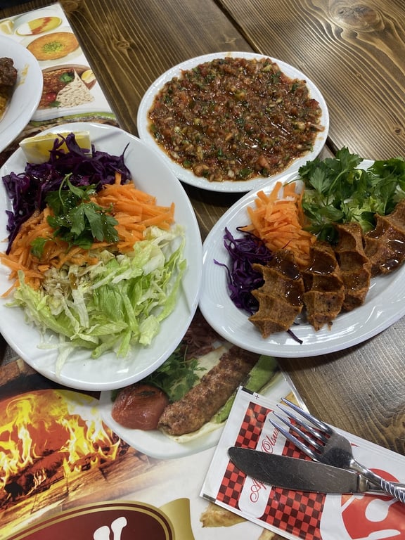 Damak Pide-Kebap-Döner-Sulu Yemek