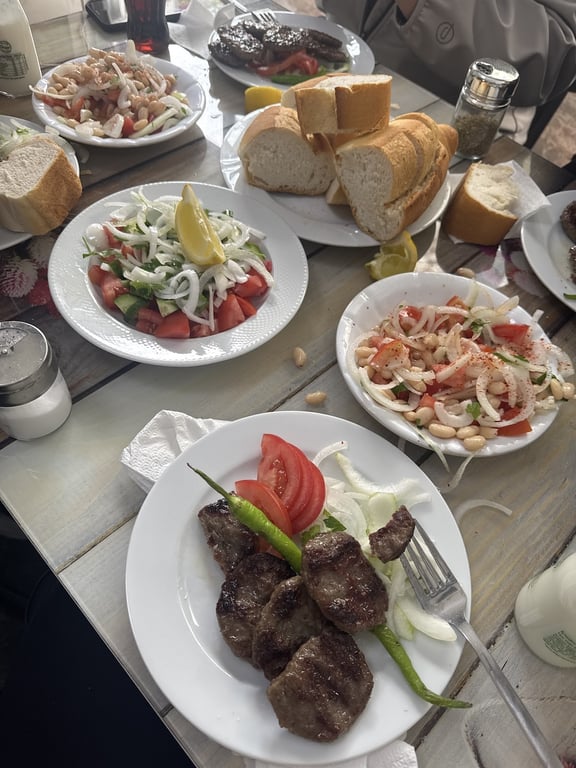 Sağlamtaş Köftesi