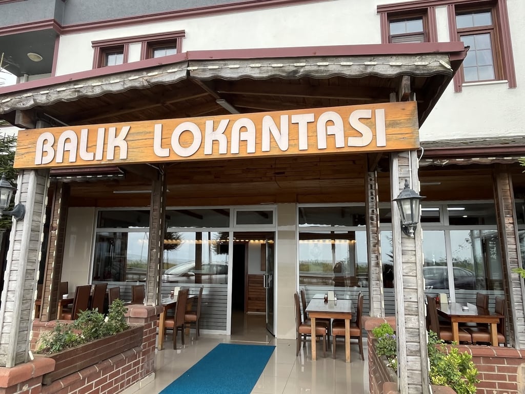 Cansızoğlu Balık Lokantası
