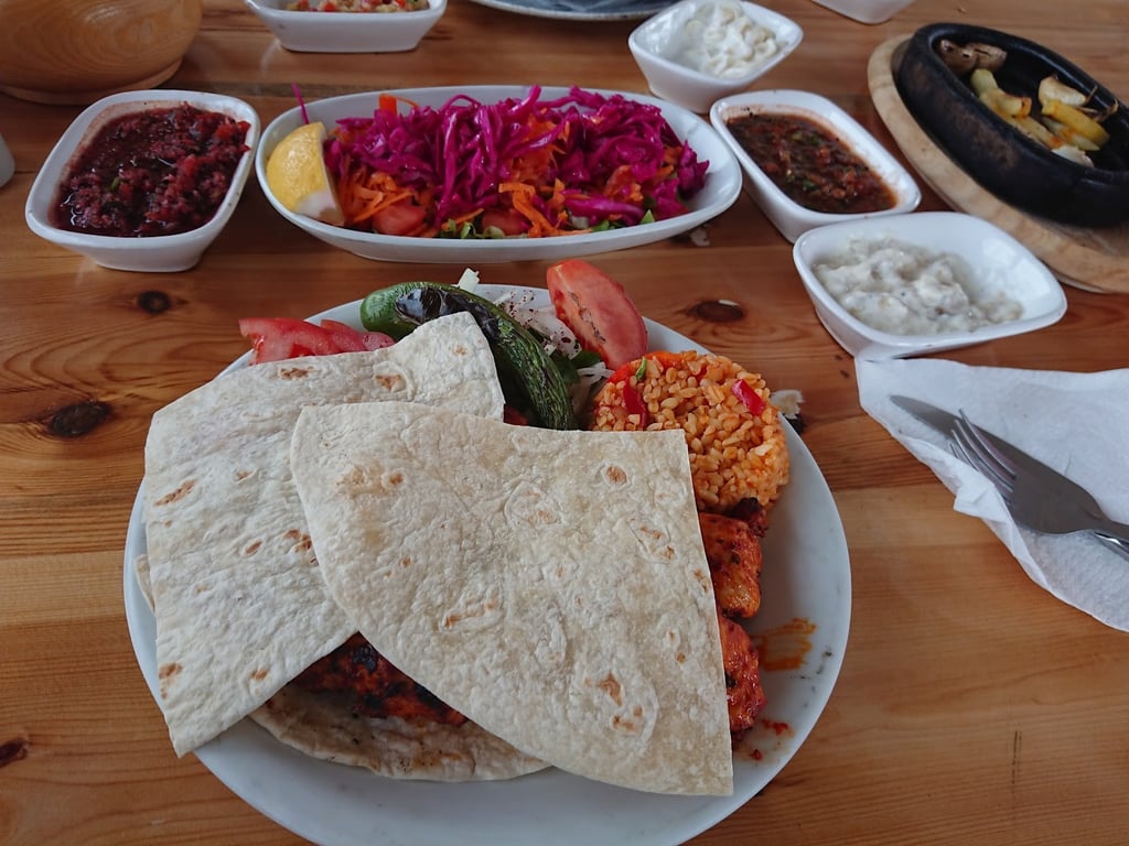 Doğan Alabalık — Foto 2