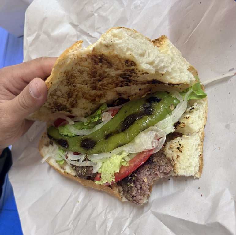 Karavan Köfteci