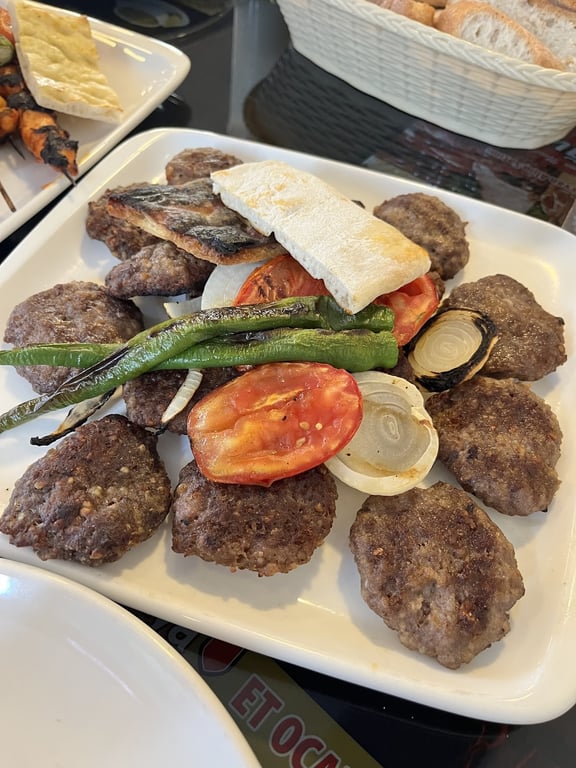 Çetinkaya Et Ocakbaşı