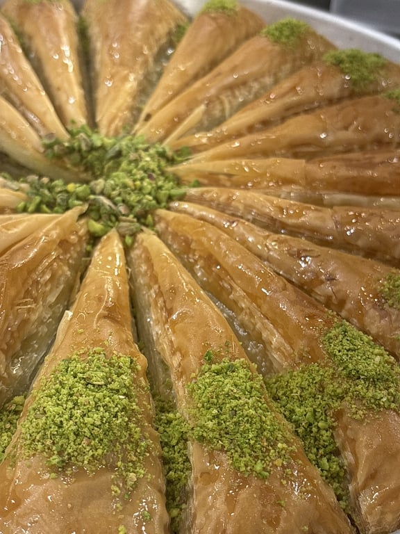 Alpaslan Usta Baklava & Börek Dedeman