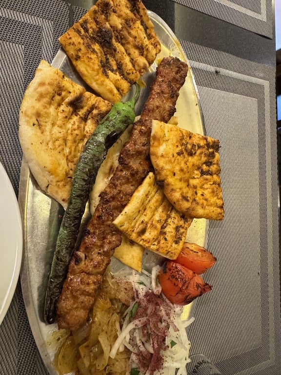 Emmi Et & Meze