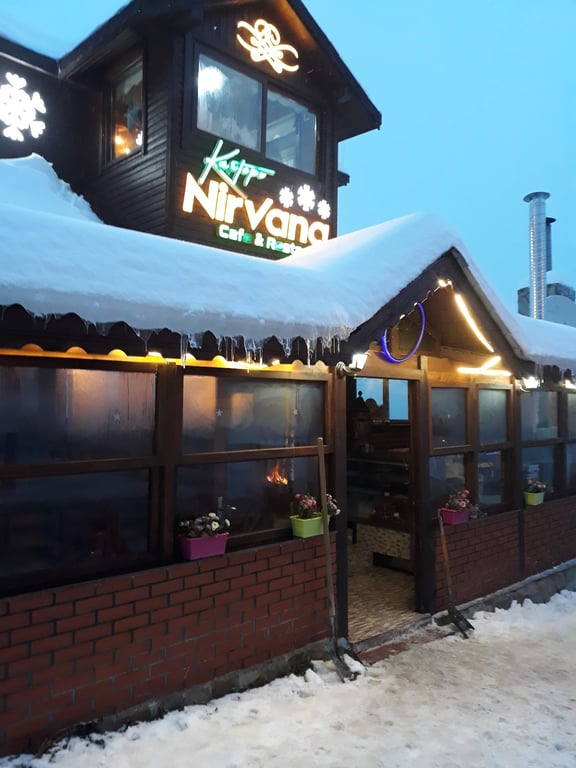 Nirvana Cafe Restorant