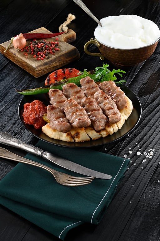 Ramiz ve Ziyafet Kuzu Çevirme Oksijen 3