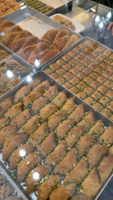 1986 Dilem Tarihi Antep Baklavacısı