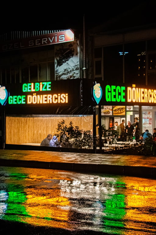 Gelbize gece dönercisi