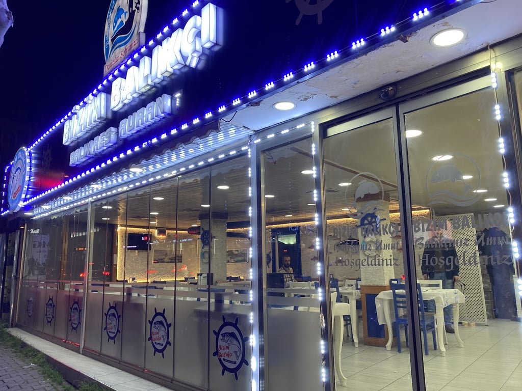 Bizim Balıkçı (Balıkçınız Umut)