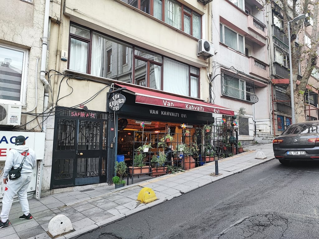 Van Kahvaltı Evi Nişantaşı
