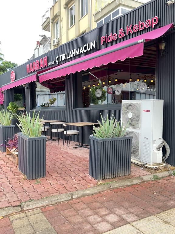 Harran Gurme Kebap & Pide & Lahmacun