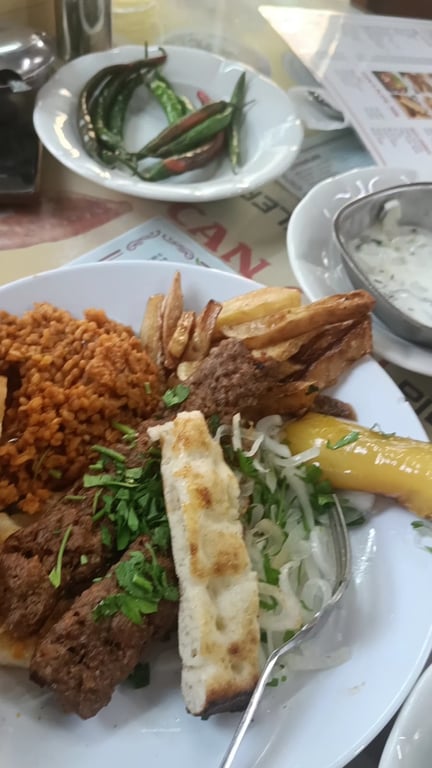 Can Can Pide Yemek Salonu