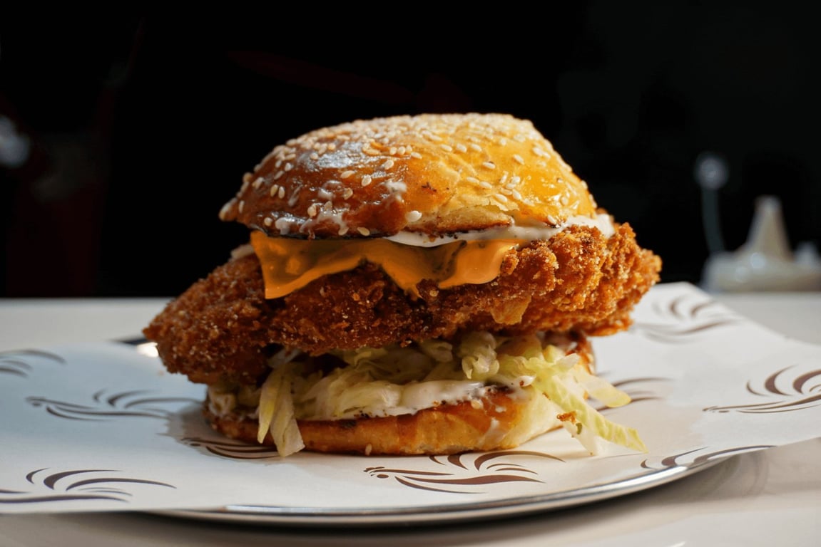 Clucky & Co