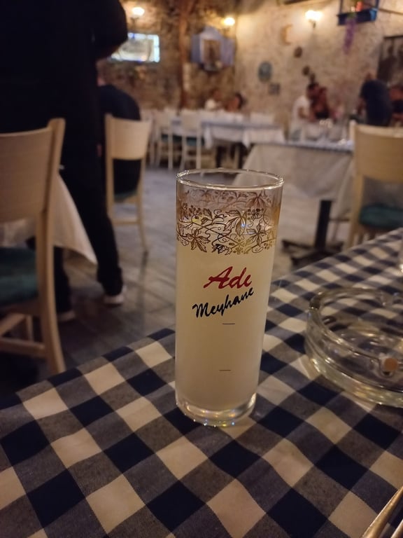 Adı Meyhane