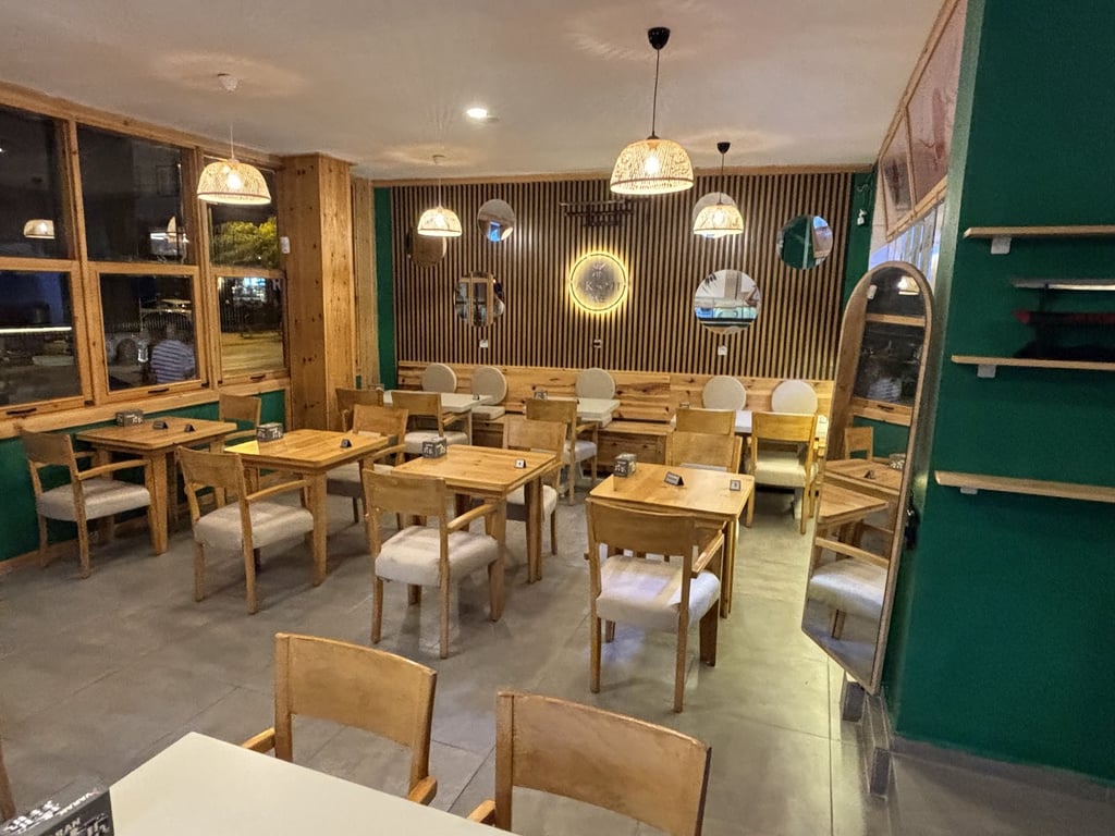 Akami Sushi