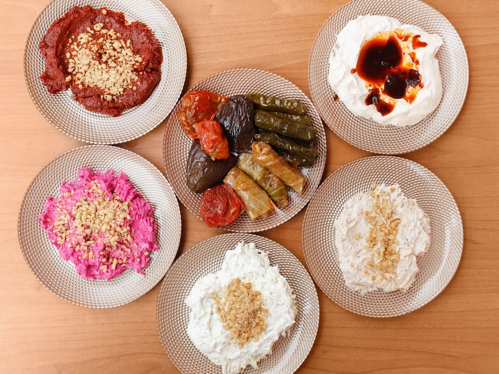Can Baba Meze