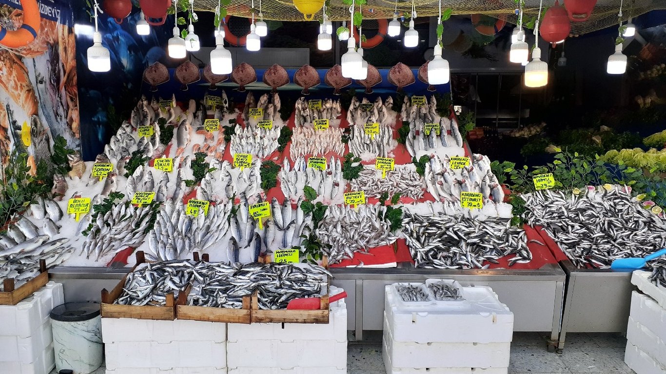 DALYAN BALIK PİŞİRME EVİ NATO YOLU EGE CENGİZHAN MİSKET ŞAHİNTEPE