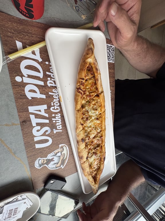 Usta Pide