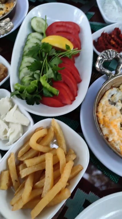Paşa Kır Bahçesi Van Kahvaltısı