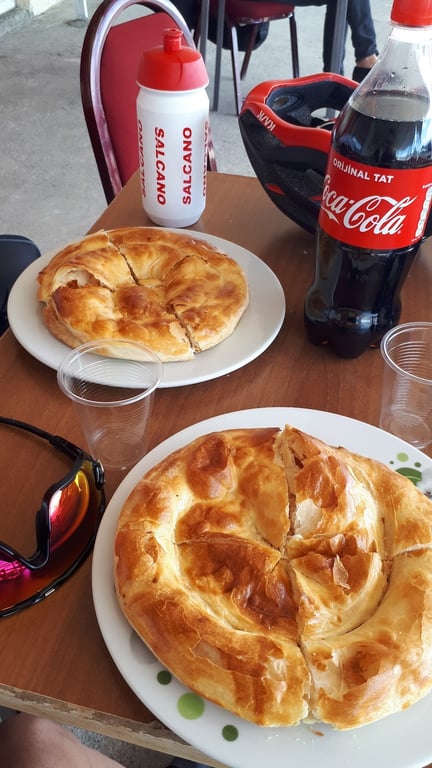 Tandır Ekmeği ve Kahvaltı