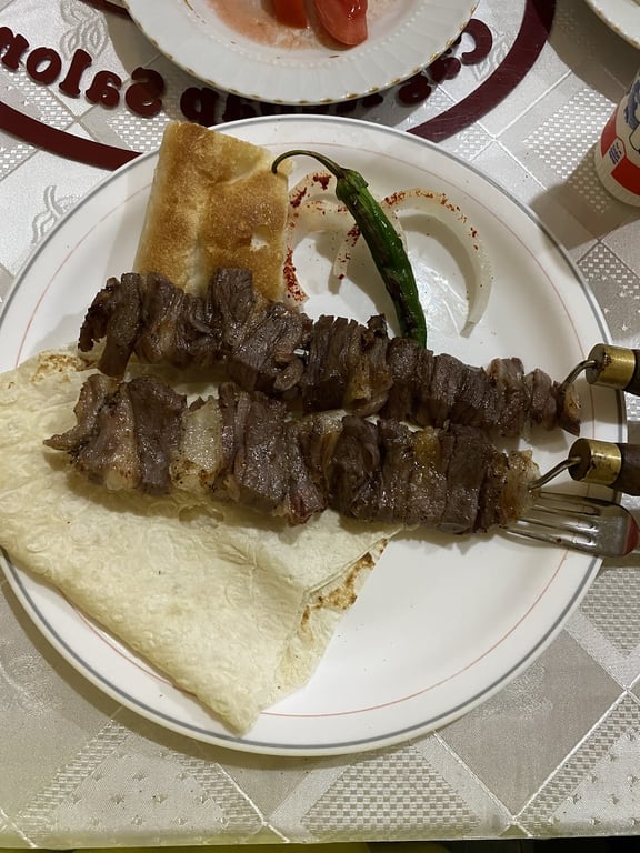 Hacı Babanın Cağ Kebap Salonu