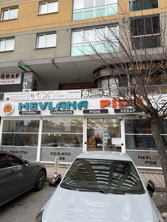 Mevlana Pide Cumhuriyet