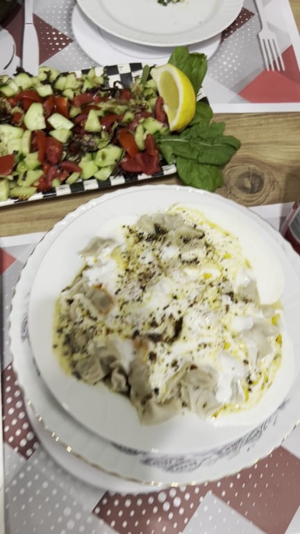 Mantı & Yağlama Salonu