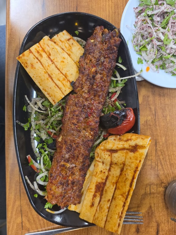 Kebapçı Cafer Usta