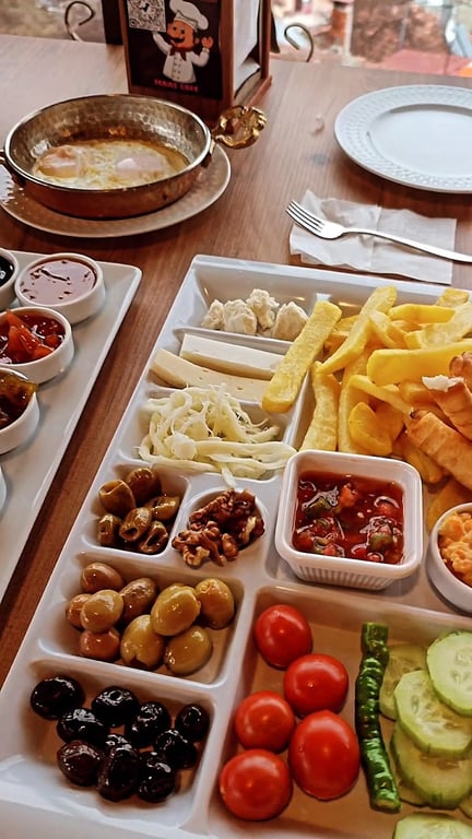 Teras Cafe ve Kahvaltı sarayı. Teras