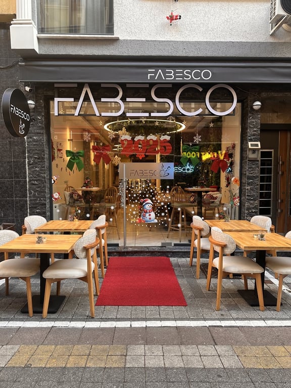 Fabesco Restaurant & Café