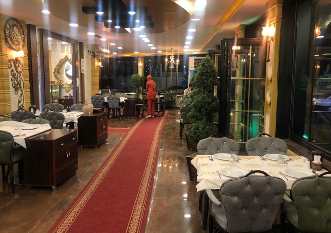 Beyoğlu İskender Et Balık Restaurant