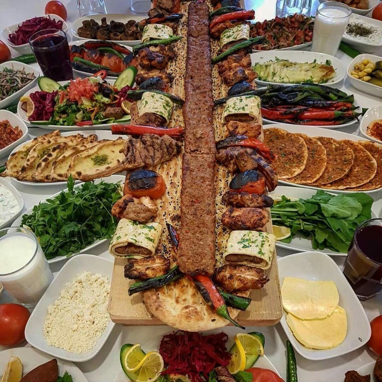 Elit Dostlar Kebap ve Lahmacun Salonu