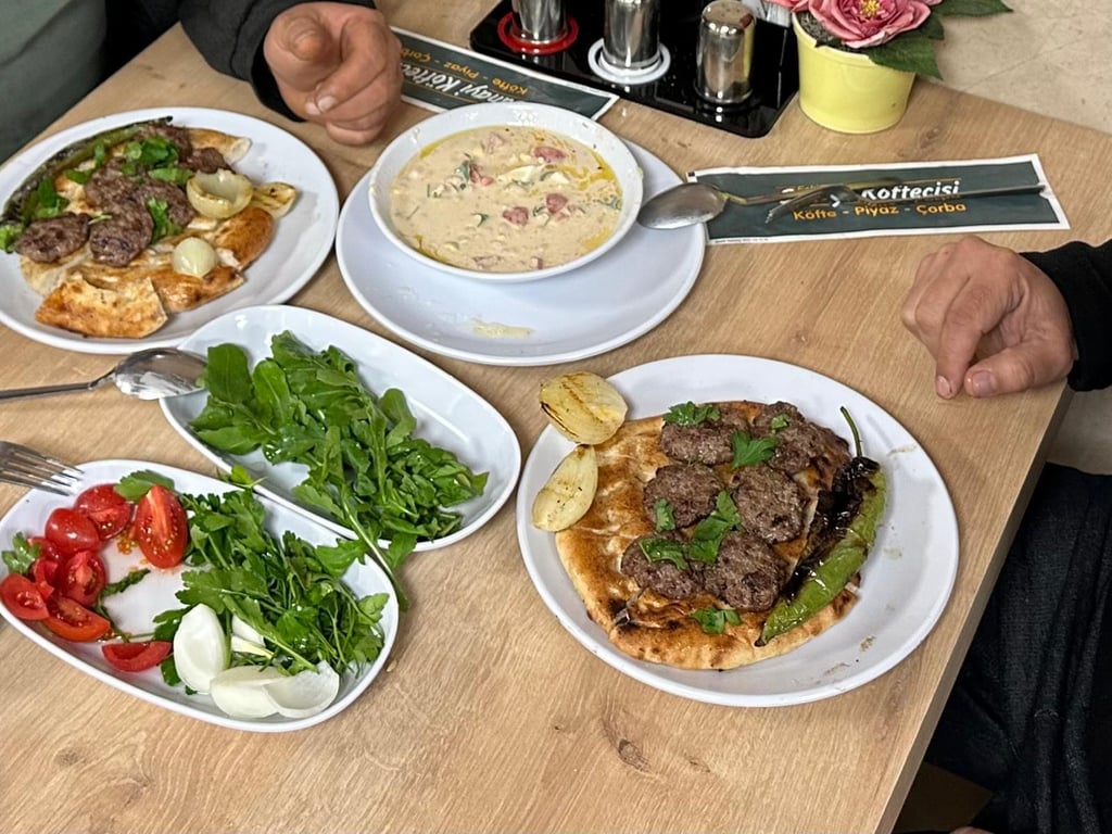 Eski Sanayi Köftecisi