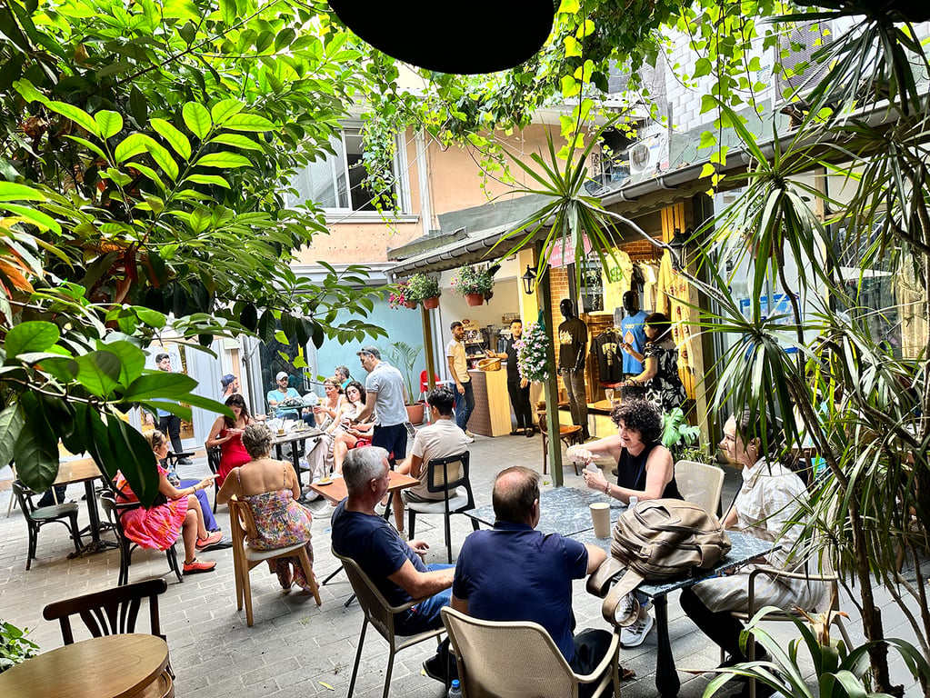 Avlu Restaurant
