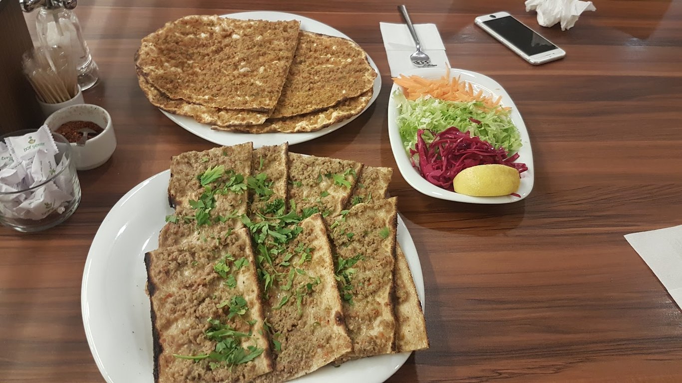 Mevlana Etli Ekmek
