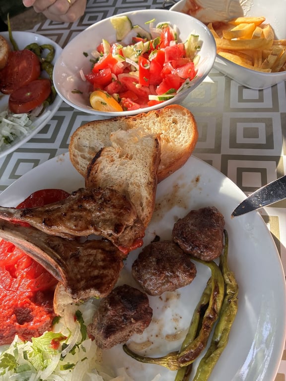 Çiftlik Kasap Et Mangal