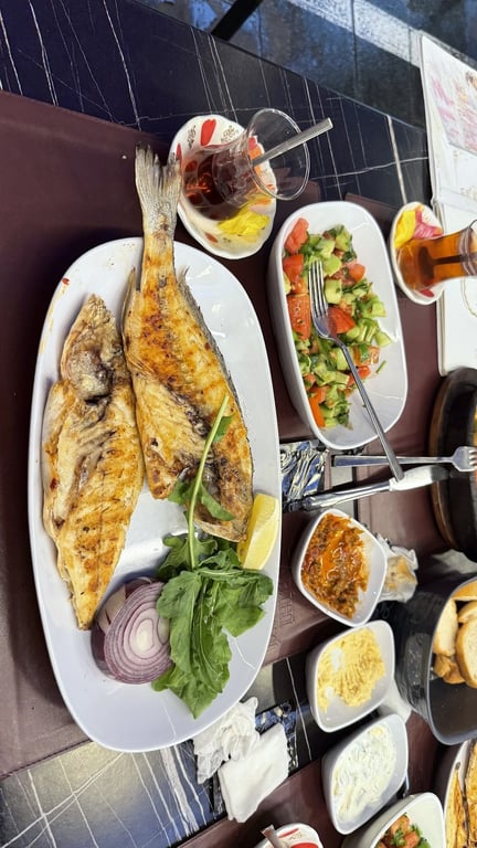 Tarihi Balık Evi Gedikpaşa & Historical Fish House