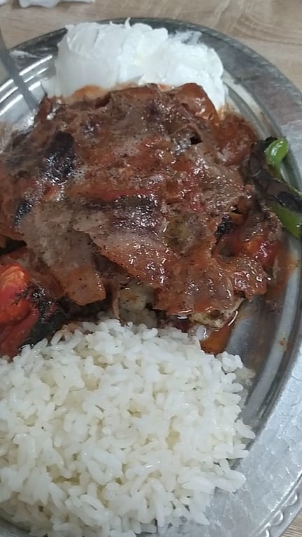 Özcan İskender Salonu