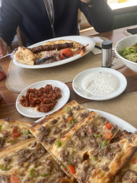 Şehzade Pide Kebap Izgara Çorba