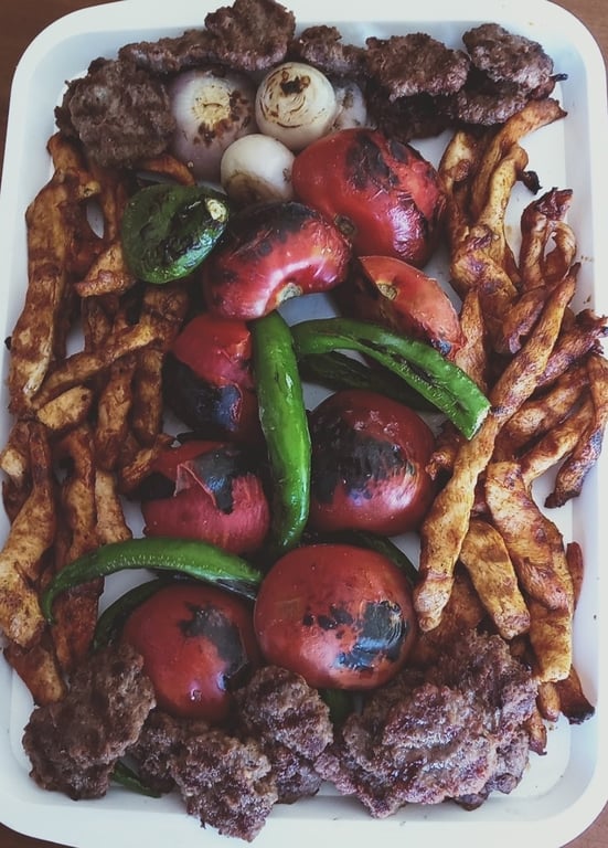 Çorbaci & Kebapci Hayrettin Usta