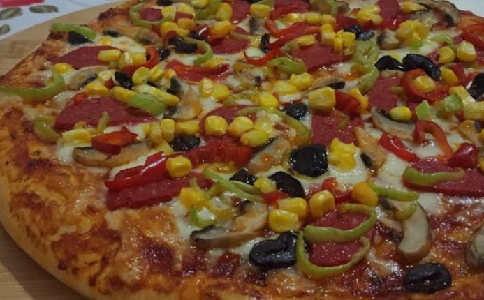 Milanos Pizza