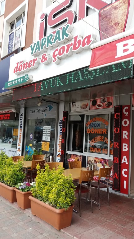 Yaprak Döner & Çorba Salonu