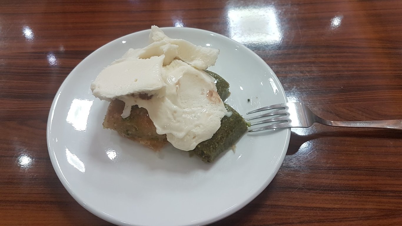 Gaziantepli Çövenoğulları Baklava Salonu