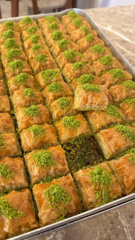 Kırıkhan Özanteplioğlu Pastanesi