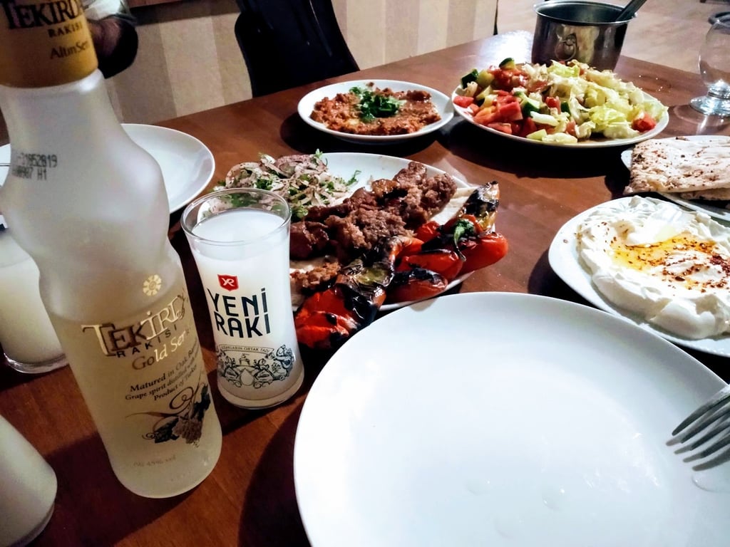 Ova Restoran