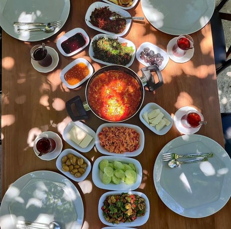 İlyada Kahvaltı & Cafe
