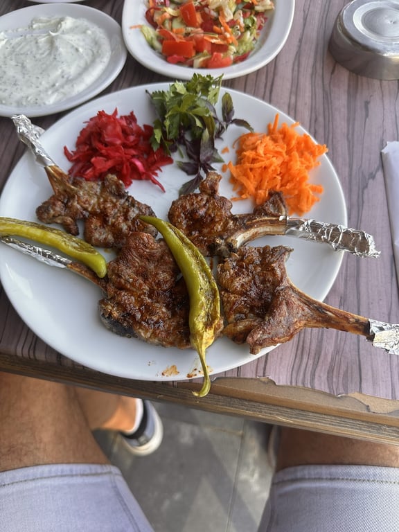 Dünya Iskender Kebap Restoran
