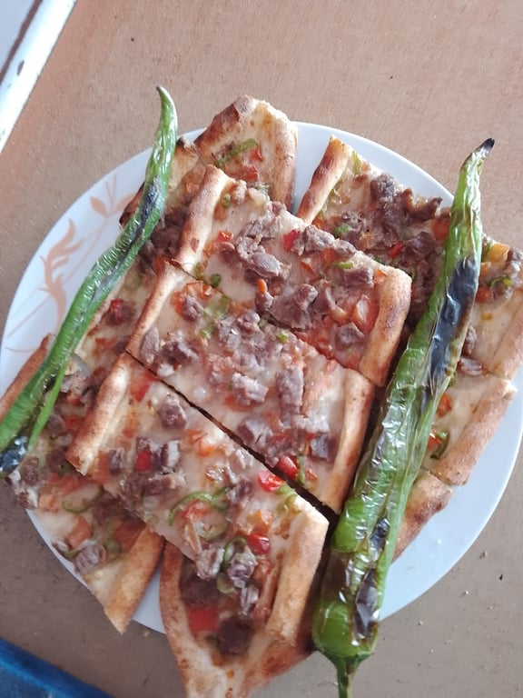 Akpınar Saray Pide Kebap