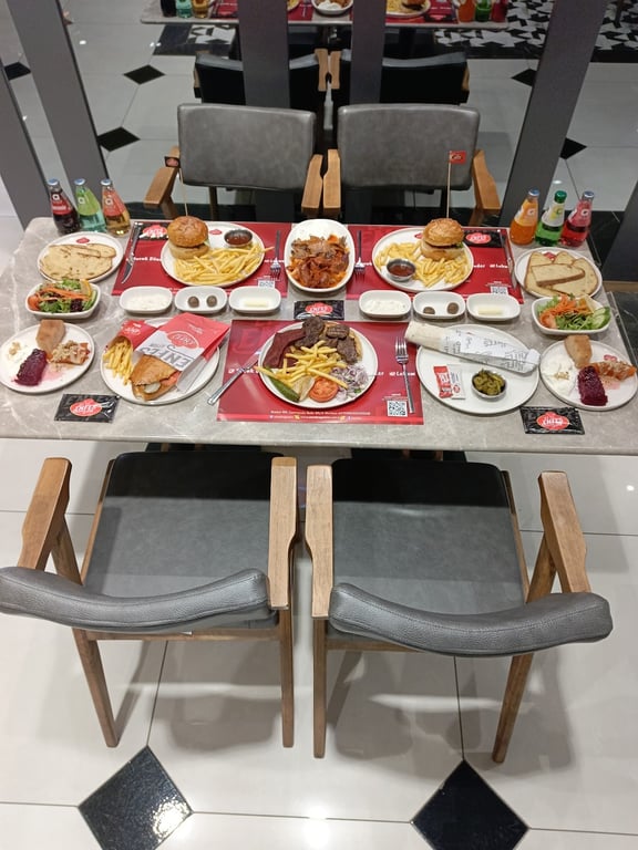 Et Enfes Sucuk Döner